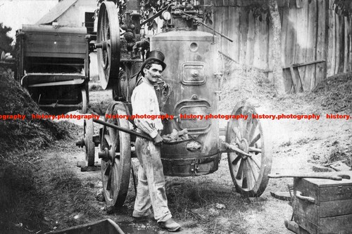 F014784 man with - f014784,