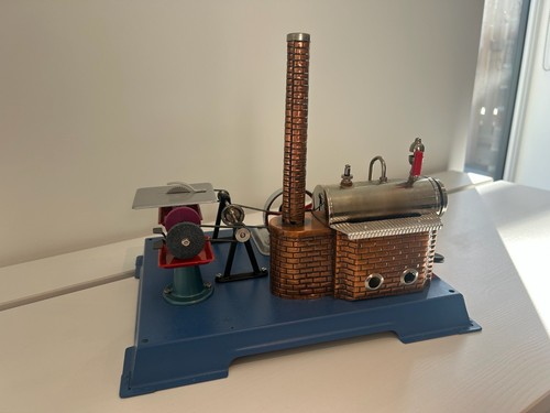 Wilesco 101 steam engine - d,